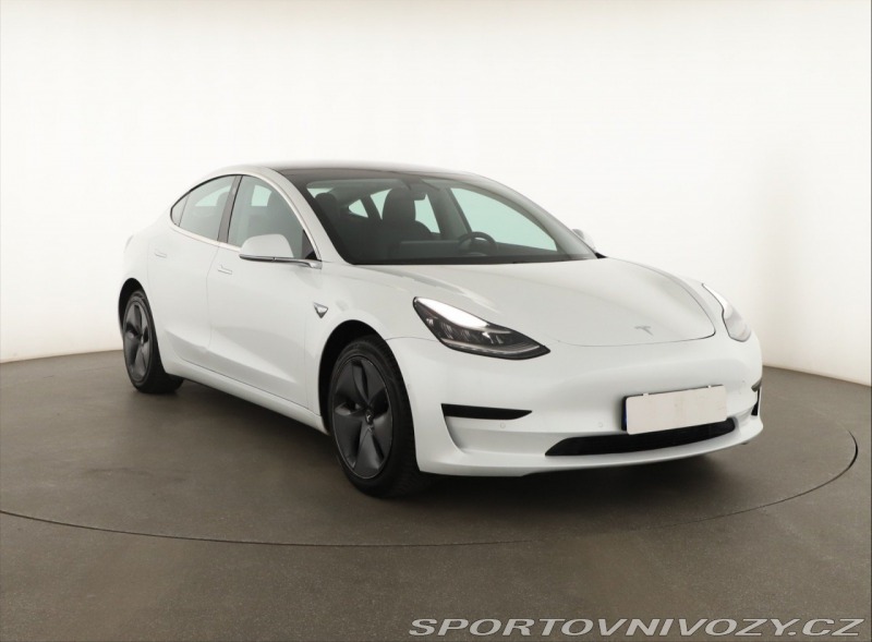 Tesla Model 3 Std Range Plus 52kWh