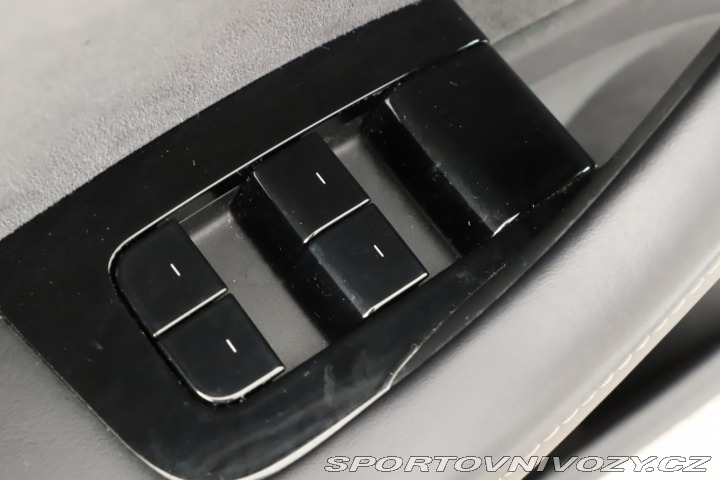 Tesla Model 3 Std Range Plus 52kWh 2019