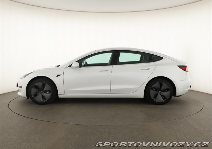 Tesla Model 3 Std Range Plus 52kWh 2019