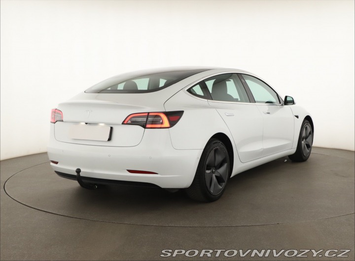 Tesla Model 3 Std Range Plus 52kWh 2019