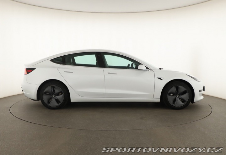 Tesla Model 3 Std Range Plus 52kWh 2019