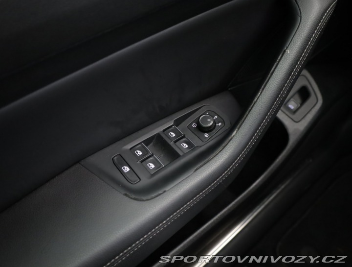 Volkswagen Ostatní modely Passat R-Line 2.0 TSI 2017