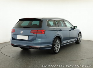 Volkswagen Ostatní modely Passat R-Line 2.0 TSI 2017