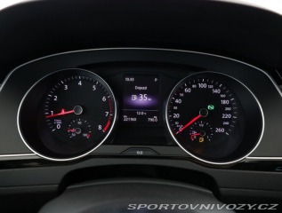 Volkswagen Ostatní modely Passat R-Line 2.0 TSI 2017