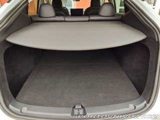 Tesla Model Y Long Range - Dual Motor 3 2023