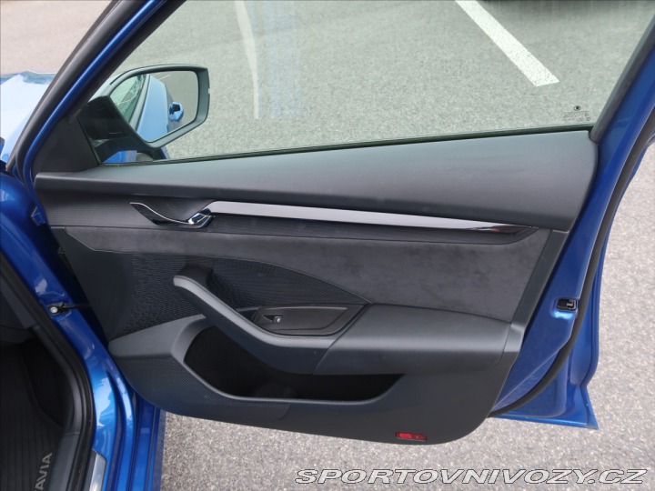 Škoda Octavia RS 2,0 TSI RS DSG 2021