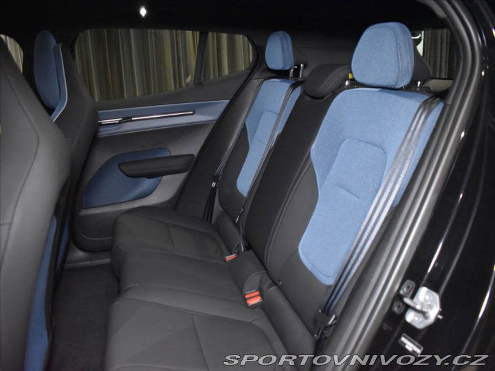 Volvo EX30 0,0 CROSS COUNTRY ULTRA T 2025