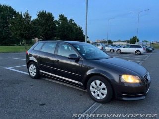 Audi A3 1,6 TDI, 77 kW, 216 440 2013