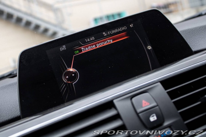 BMW 3 330e iPerformance SPORT 2016