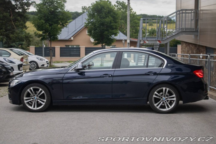 BMW 3 330e iPerformance SPORT 2016