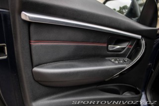 BMW 3 330e iPerformance SPORT 2016