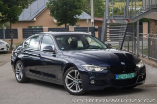 BMW 3 330e iPerformance SPORT 2016