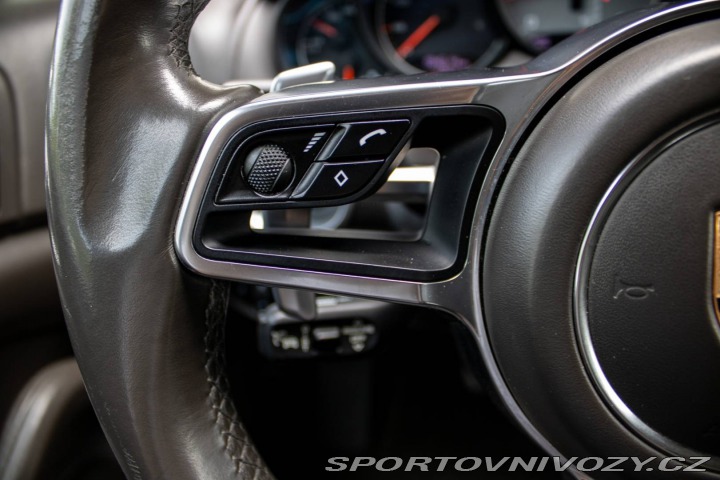 Porsche Cayenne S Diesel / 283kW / A8 / 2017
