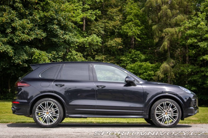 Porsche Cayenne S Diesel / 283kW / A8 / 2017