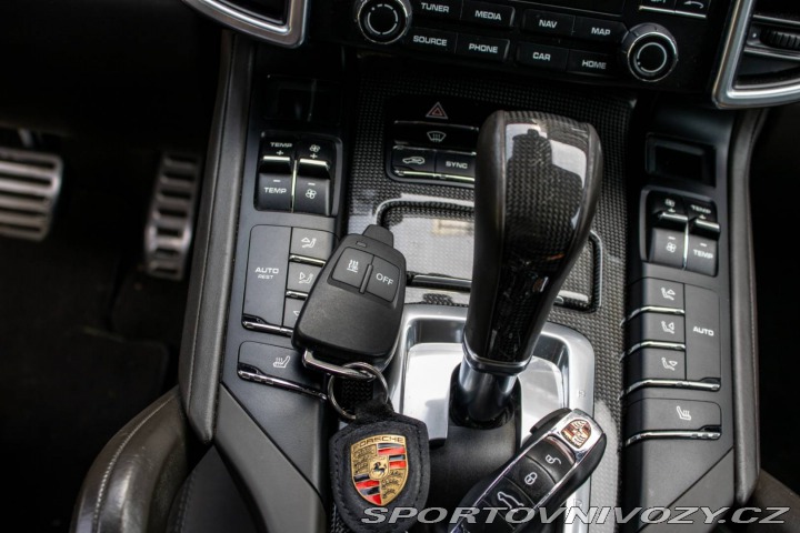 Porsche Cayenne S Diesel / 283kW / A8 / 2017