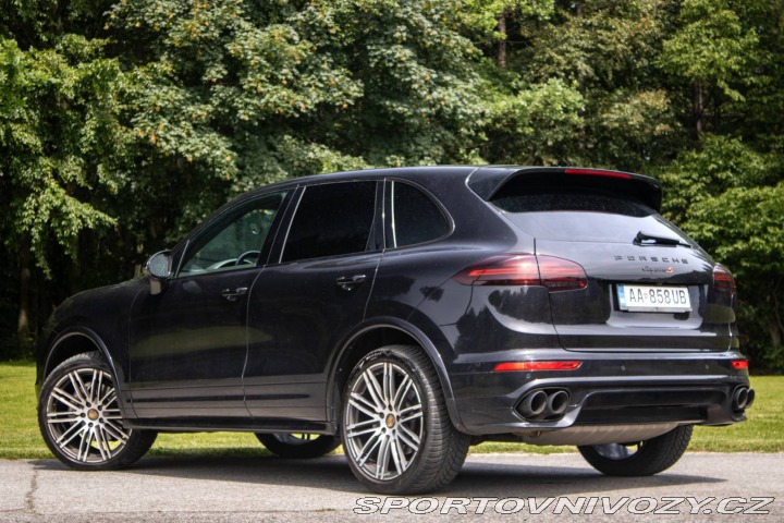 Porsche Cayenne S Diesel / 283kW / A8 / 2017