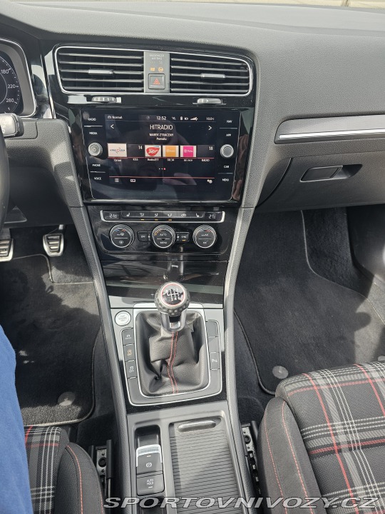 Volkswagen Golf 7.5 GTI Performance 2017