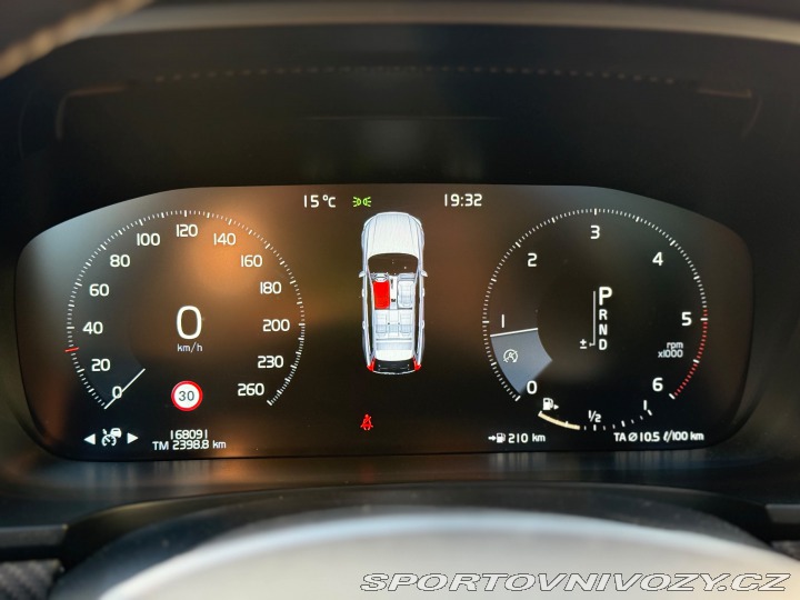 Volvo V90 D5 177kW AWD R-Design 2018