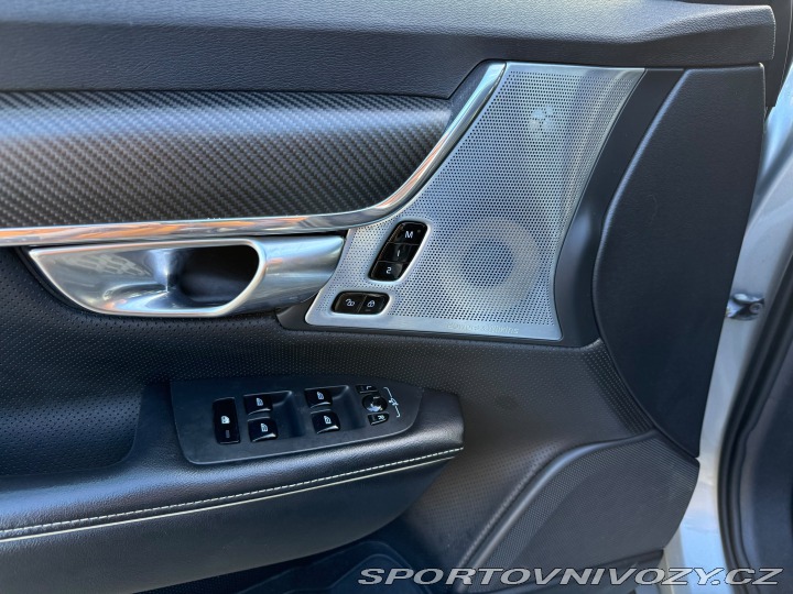 Volvo V90 D5 177kW AWD R-Design 2018