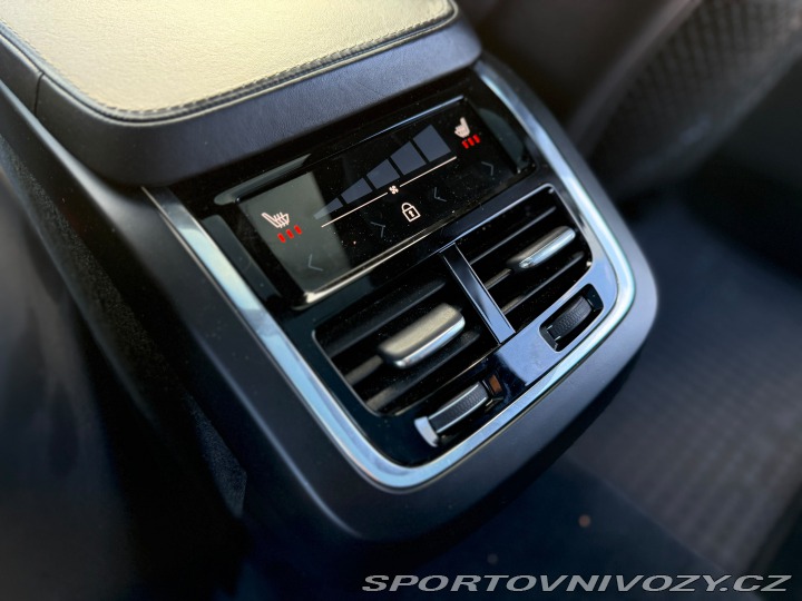 Volvo V90 D5 177kW AWD R-Design 2018