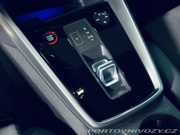 Audi RS3 TFSI*SPORTBACK*CERAMIC*CA 2024