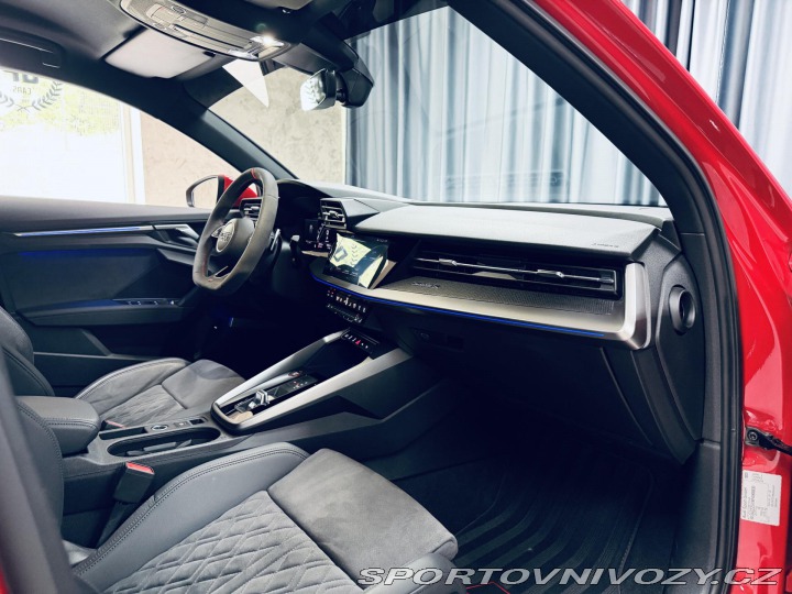 Audi RS3 TFSI*SPORTBACK*CERAMIC*CA 2024