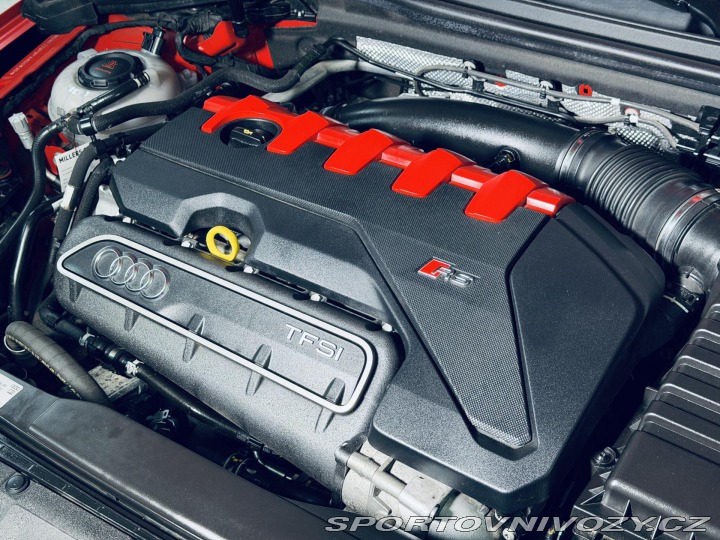 Audi RS3 TFSI*SPORTBACK*CERAMIC*CA 2024