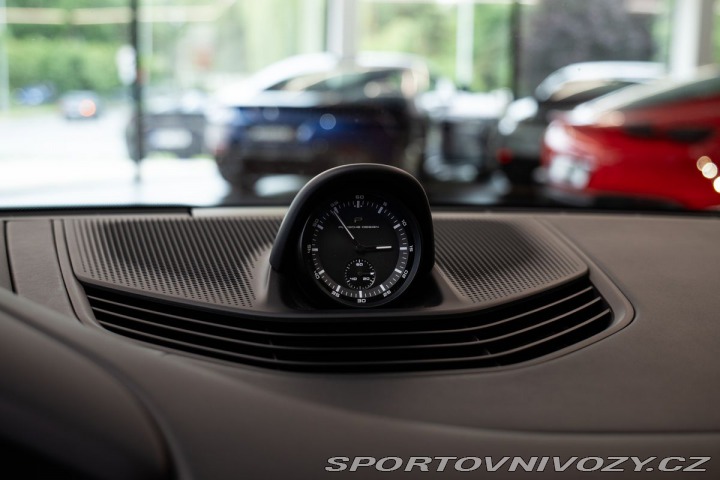 Porsche Taycan Turbo S Cross Turismo/Bur 2021