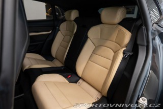 Porsche Taycan Turbo S Cross Turismo/Bur 2021