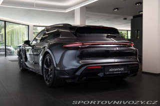 Porsche Taycan Turbo S Cross Turismo/Bur 2021