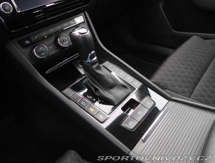 Škoda Superb Style 2.0 TSI 2016