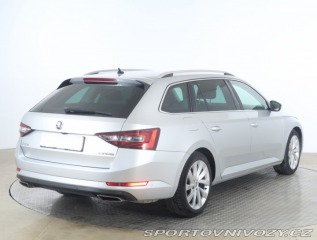 Škoda Superb Style 2.0 TSI 2016