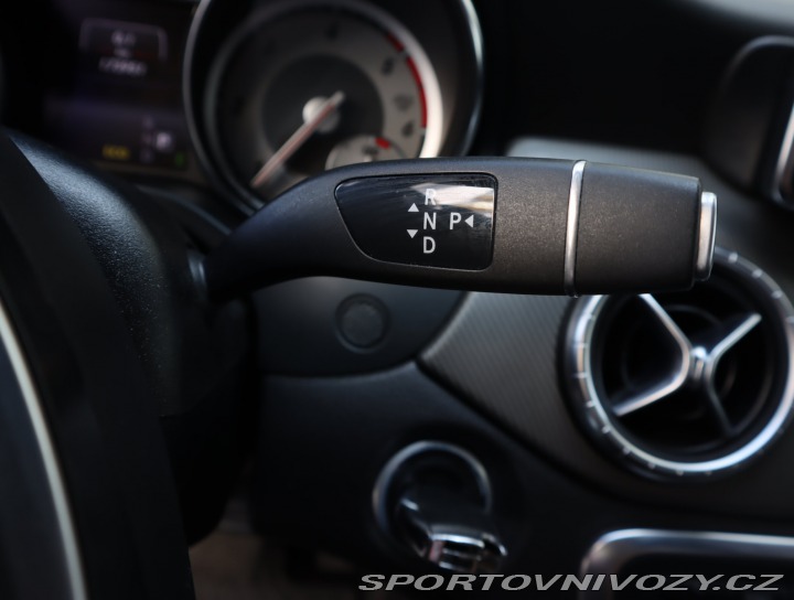Mercedes-Benz CLA 220 CDI 2013
