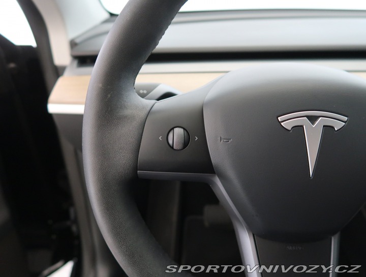Tesla Model Y Long Range AWD 79kWh 2023