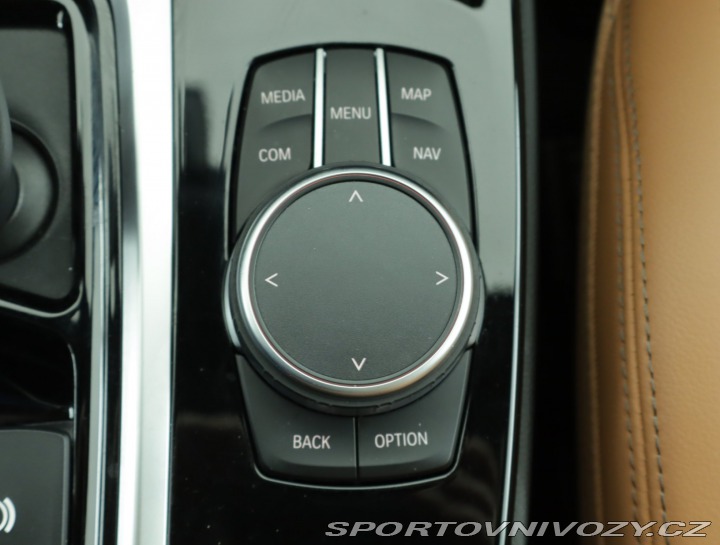BMW iX3 80 kWh 2021