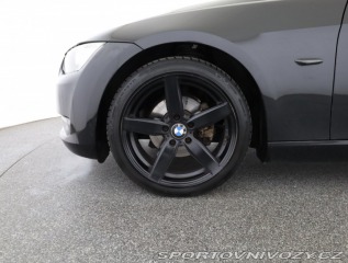 BMW 3 320 i 2010