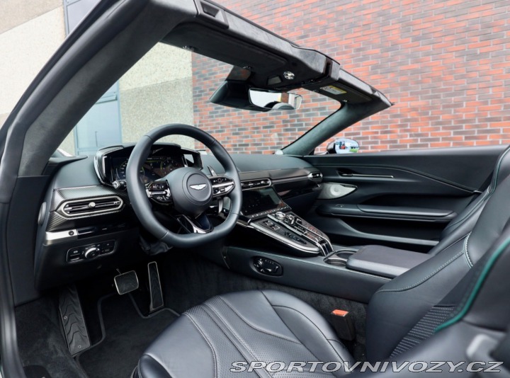 Aston Martin V8 Vantage Roadster 4.0 | 2025