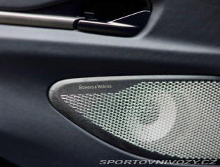 Aston Martin V8 Vantage Roadster 4.0 | 2025