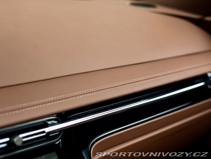 Aston Martin DB12 4.0 V8 Volante, Roadster 2024