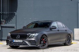 Mercedes-Benz E AMG Line 220 d A/T / AJ 2017
