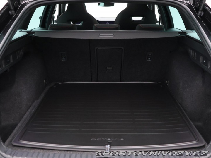 Škoda Octavia RS 2,0 TDI 147kW DSG LED Kli 2023