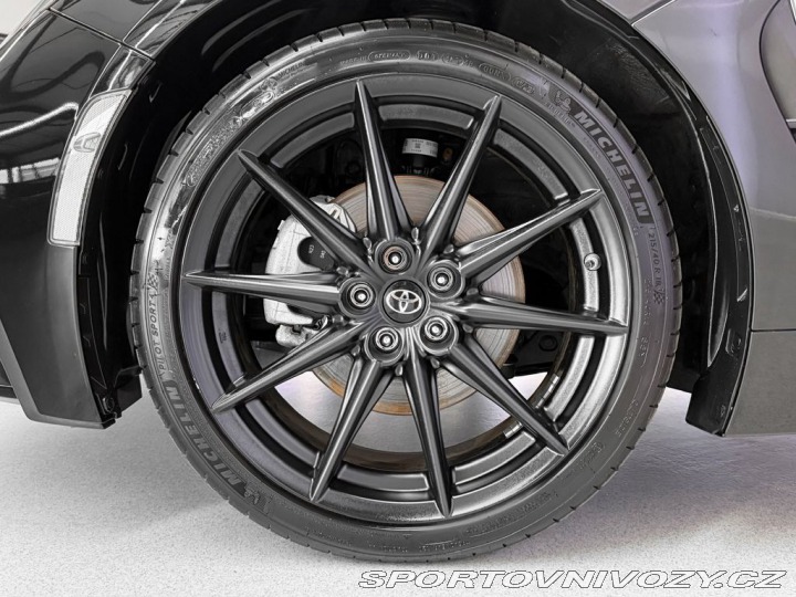 Toyota GR86 2.4L 172 KW 6MT EXECUTIVE 2023