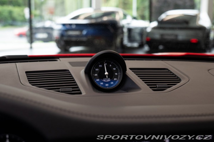 Porsche 911 Carrera 4S 2019