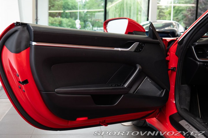 Porsche 911 Carrera 4S 2019