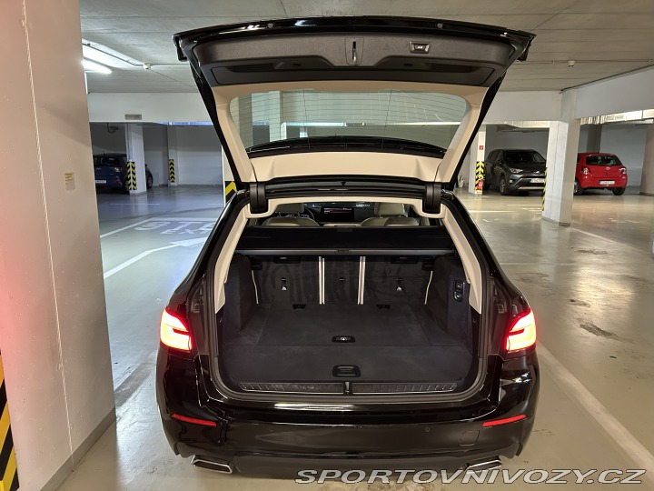 BMW 5 Touring 530i mHEV xDrive 2023