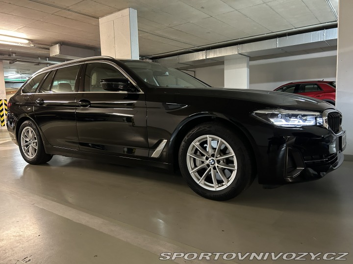 BMW 5 Touring 530i mHEV xDrive 2023