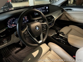 BMW 5 Touring 530i mHEV xDrive 2023