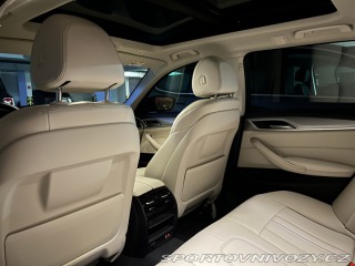 BMW 5 Touring 530i mHEV xDrive 2023