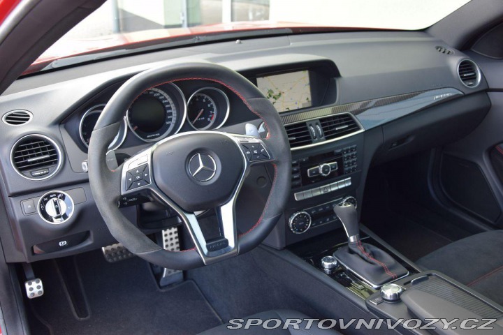 Mercedes-Benz C 63AMG BLACK-SERIES*6tKM!R 2012