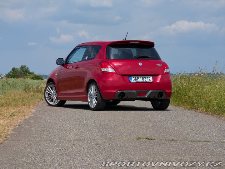 Suzuki Swift Sport 1.6/100 kW 1. majitel TOP 2013